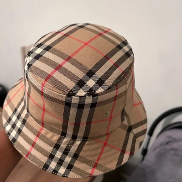 Accessories | 1218 Month Old Burberry Bucket Hat Worn Once  display picture 3